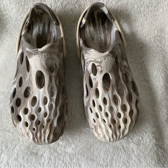 Merrell Shoes - Merrell Marbled Slip-On Clogs